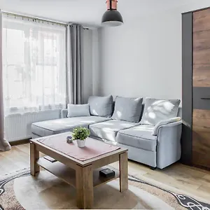  Apartament U Basi